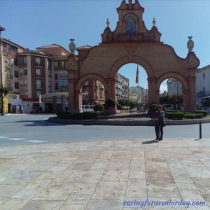 Red and I at the arch in Antequera